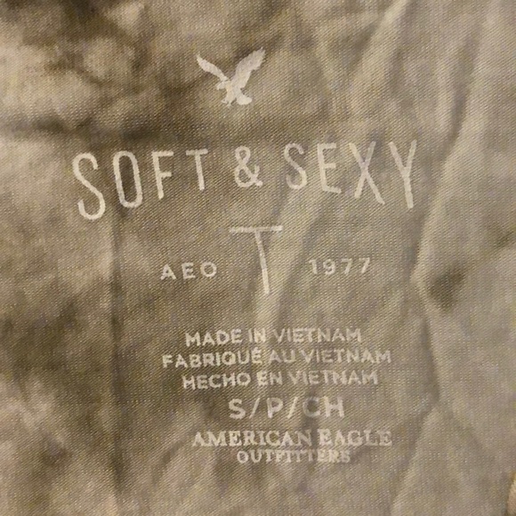 American Eagle Soft and Sexy Blouse - Picture 5 of 5